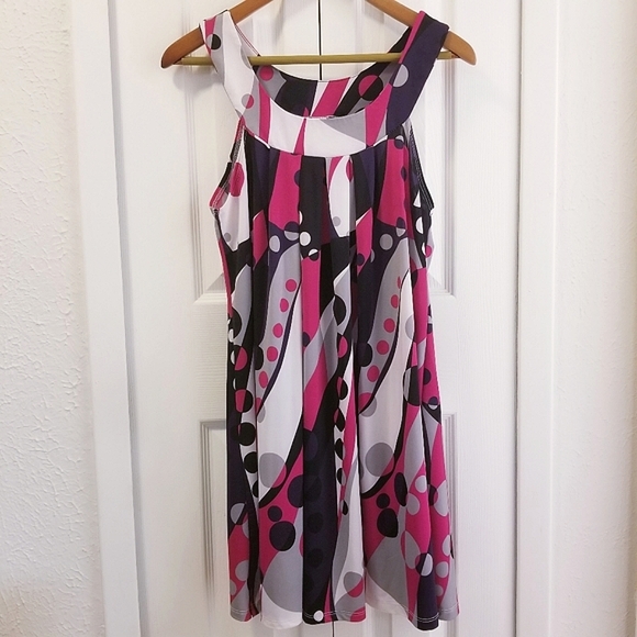 Mod Print Dress - Picture 4 of 6